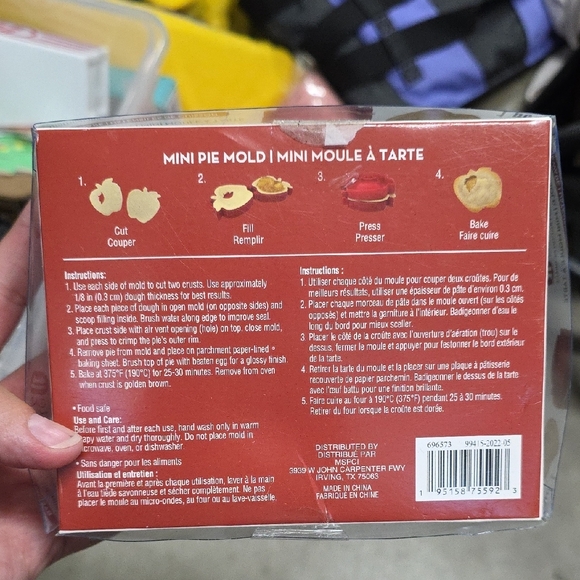 Celebrate It Red Mini Pie Mold Set - Picture 2 of 3